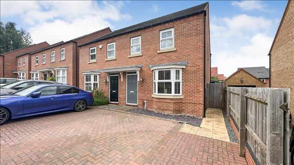Mountain Ash Crescent