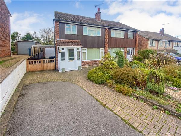 Wolds Drive